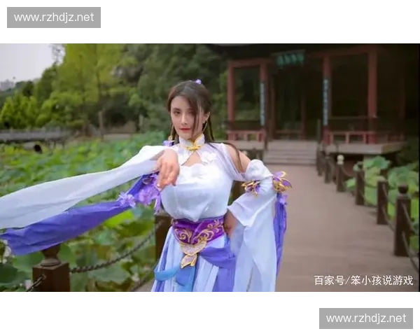 LOL贝拉热舞惊艳全场引发网友热议现场气氛燃爆全网关注 LOL贝拉热舞惊艳全场引发网友热议现场气氛燃爆全网关注